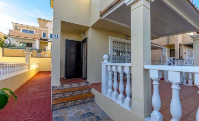 Resale - Villa -
Orihuela Costa - Costa Blanca