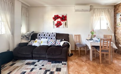 Resale - Apartment -
Torrevieja - Costa Blanca