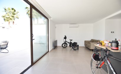 Herverkoop - Villa -
Benijofar - Costa Blanca