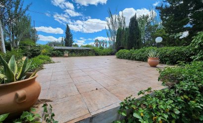 Resale - Villa -
Sax