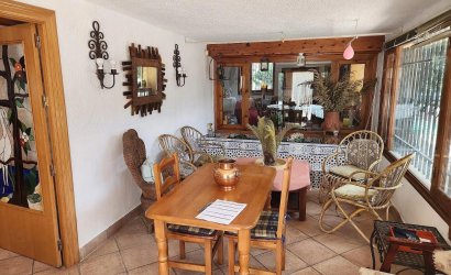 Resale - Villa -
Sax