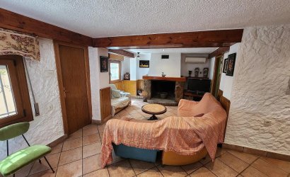 Resale - Villa -
Sax