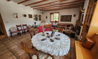 Resale - Villa -
Sax