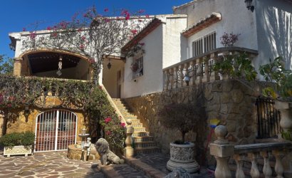 Herverkoop - Villa -
Jávea - Montgó