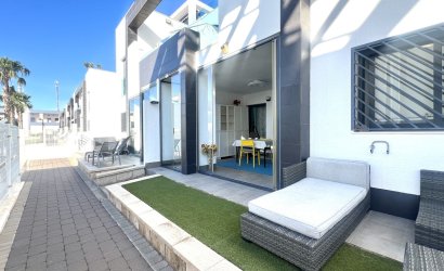 Herverkoop - Apartment -
La Zenia - Costa Blanca