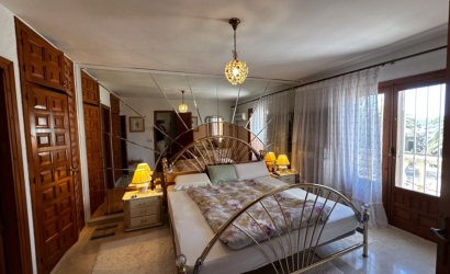 Herverkoop - Villa -
Jávea - Montgó