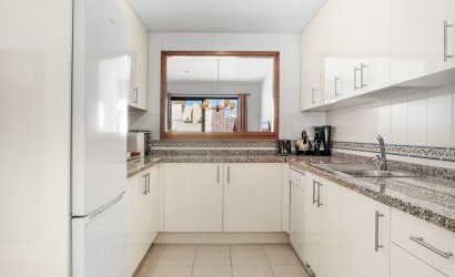 Herverkoop - Apartment -
Manilva - Inland