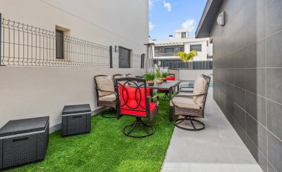 Herverkoop - Villa -
Algorfa - Inland