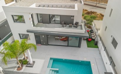 Herverkoop - Villa -
Algorfa - Inland