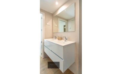 Herverkoop - Apartment -
Torrevieja - Punta Prima