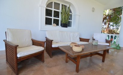 Resale - Villa -
Torrevieja - Torreta