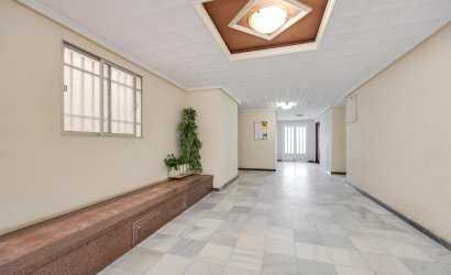 Revente - Apartment -
Torrevieja - Acequion
