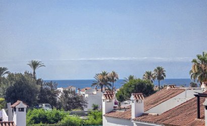 Herverkoop - Town House -
Casares Playa - Costa del Sol