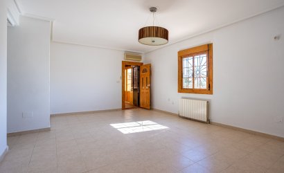 Herverkoop - Villa -
Benijofar - Costa Blanca