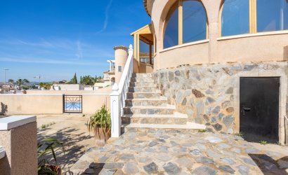 Herverkoop - Villa -
Benijofar - Costa Blanca