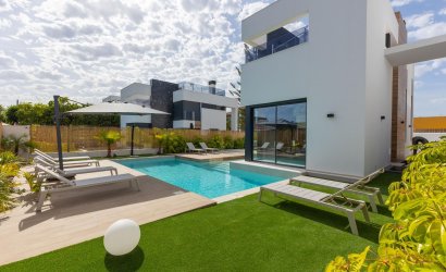 Herverkoop - Villa -
Torrevieja - Torreta Florida