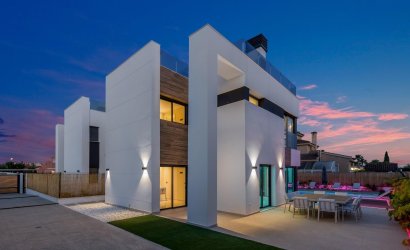 Herverkoop - Villa -
Torrevieja - Torreta Florida