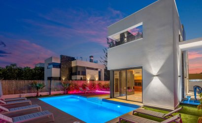 Herverkoop - Villa -
Torrevieja - Torreta Florida