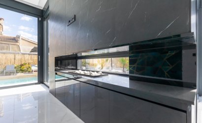 Herverkoop - Villa -
Torrevieja - Torreta Florida