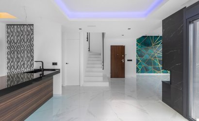 Herverkoop - Villa -
Torrevieja - Torreta Florida