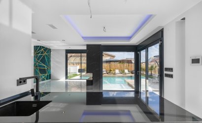 Herverkoop - Villa -
Torrevieja - Torreta Florida