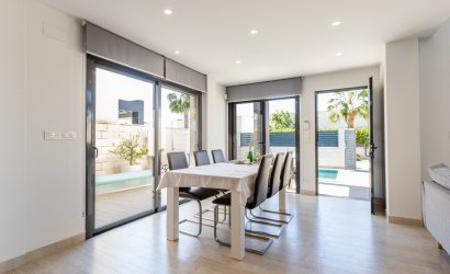 Herverkoop - Chalet -
Ciudad quesada - Rojales