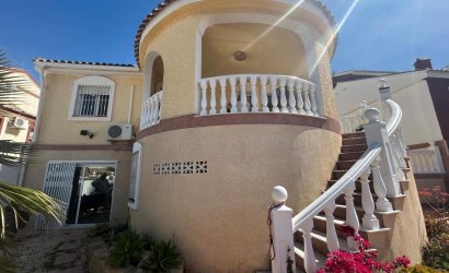 Herverkoop - Villa -
Camposol - Sector D