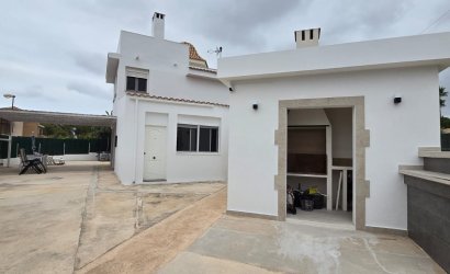 Herverkoop - Villa -
La Nucía - Convent De Les Montjes