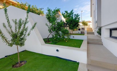 Herverkoop - Villa -
Torrevieja - Costa Blanca