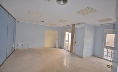 Herverkoop - Apartment -
Torrevieja - Centro