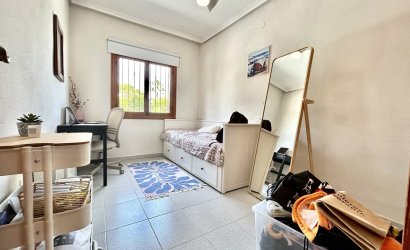 Reventa - Villa -
La Zenia - Costa Blanca