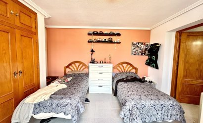 Reventa - Villa -
La Zenia - Costa Blanca
