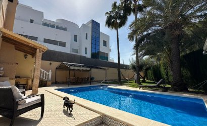 Reventa - Villa -
Torrevieja - Los Balcones - Los Altos del Edén