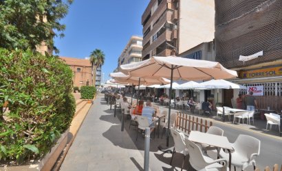 Reventa - Apartment -
Torrevieja - Centro