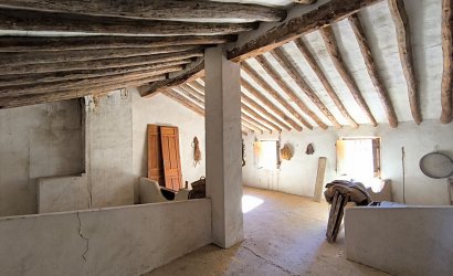 Reventa - Country House -
Yecla - Inland