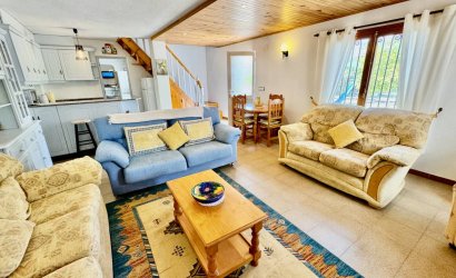 Resale - Country House -
Castalla