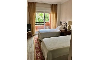 Herverkoop - Apartment -
Guadalmina Baja - Costa del Sol