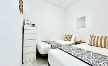 Herverkoop - Apartment -
La Zenia - Costa Blanca