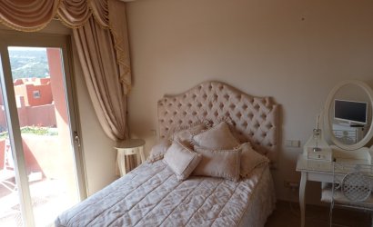 Herverkoop - Town House -
Manilva - Inland