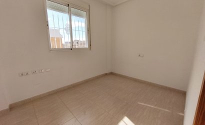 Herverkoop - Town House -
Rojales - Inland