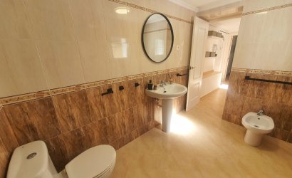 Herverkoop - Villa -
Orihuela Costa - Villamartin