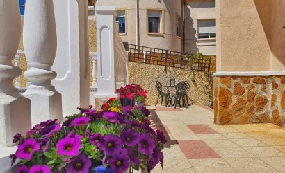 Herverkoop - Villa -
Orihuela Costa - Villamartin