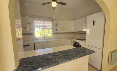 Herverkoop - Villa -
Orihuela Costa - Villamartin