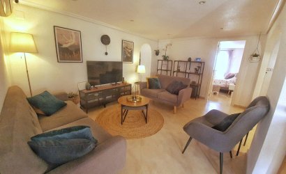 Herverkoop - Villa -
Orihuela Costa - Villamartin