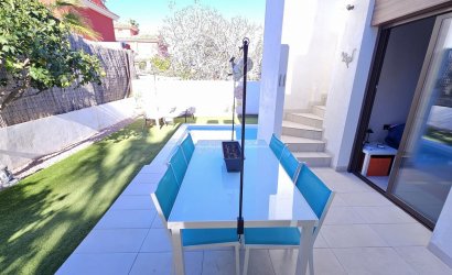 Herverkoop - Villa -
Orihuela Costa - Costa Blanca