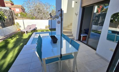 Herverkoop - Villa -
Orihuela Costa - Costa Blanca