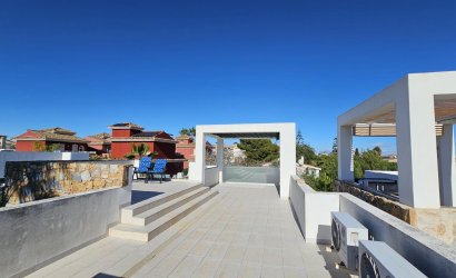 Herverkoop - Villa -
Orihuela Costa - Costa Blanca