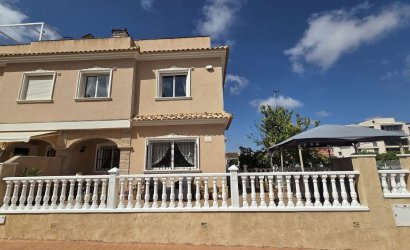 Herverkoop - Villa -
Orihuela Costa - Costa Blanca