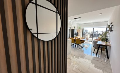 Herverkoop - Apartment -
Playa Flamenca