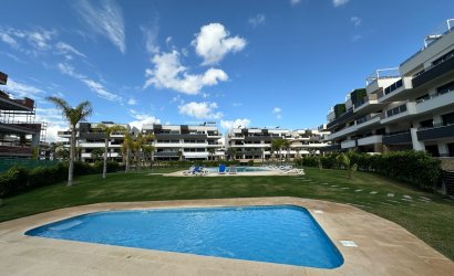 Herverkoop - Apartment -
Playa Flamenca